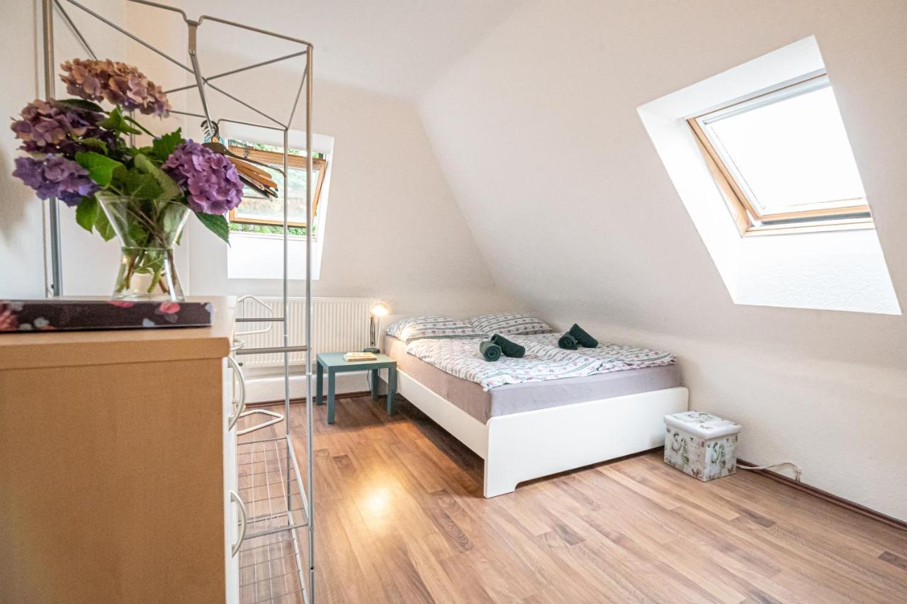 Lumir Homestay